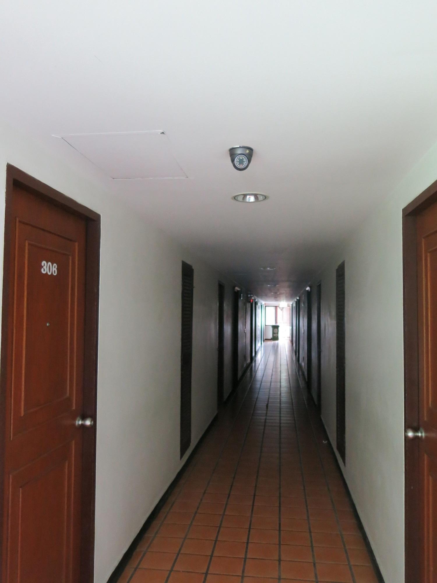 Rome Place Hotel Phuket Exteriör bild