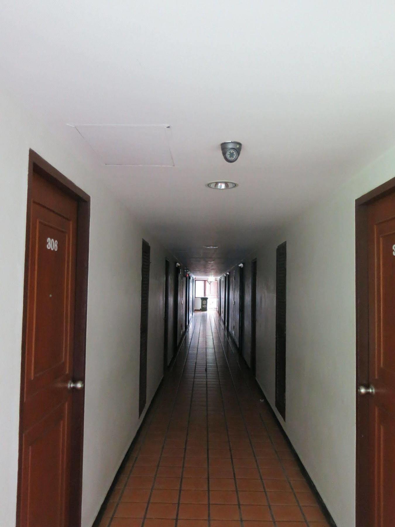 Rome Place Hotel Phuket Exteriör bild